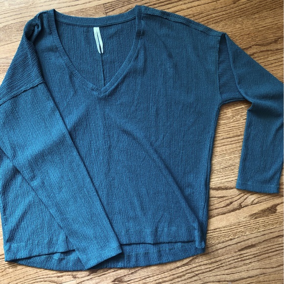 Anthropologie Tops - Anthropologie long sleeve shirt